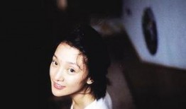 周迅吃瓜吃到自己头上娱乐天空,吃瓜吃到自己头上，娱乐天空再掀波澜